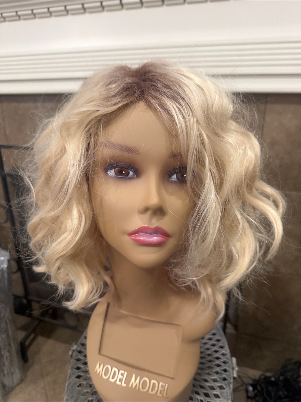 Short Wavy Blonde Lace Front Wig - Natural Blonde